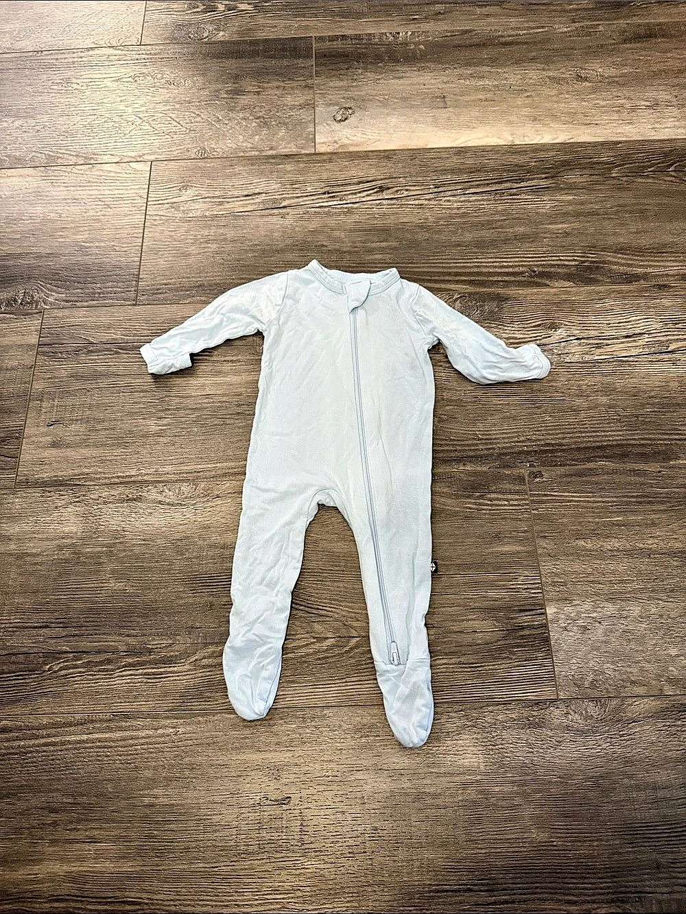 Kyte Baby Zippered Footie White Baby 0-3M